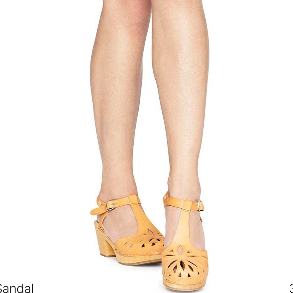 Swedish Hasbeen Lacy Sandal Size 38 color Nature
